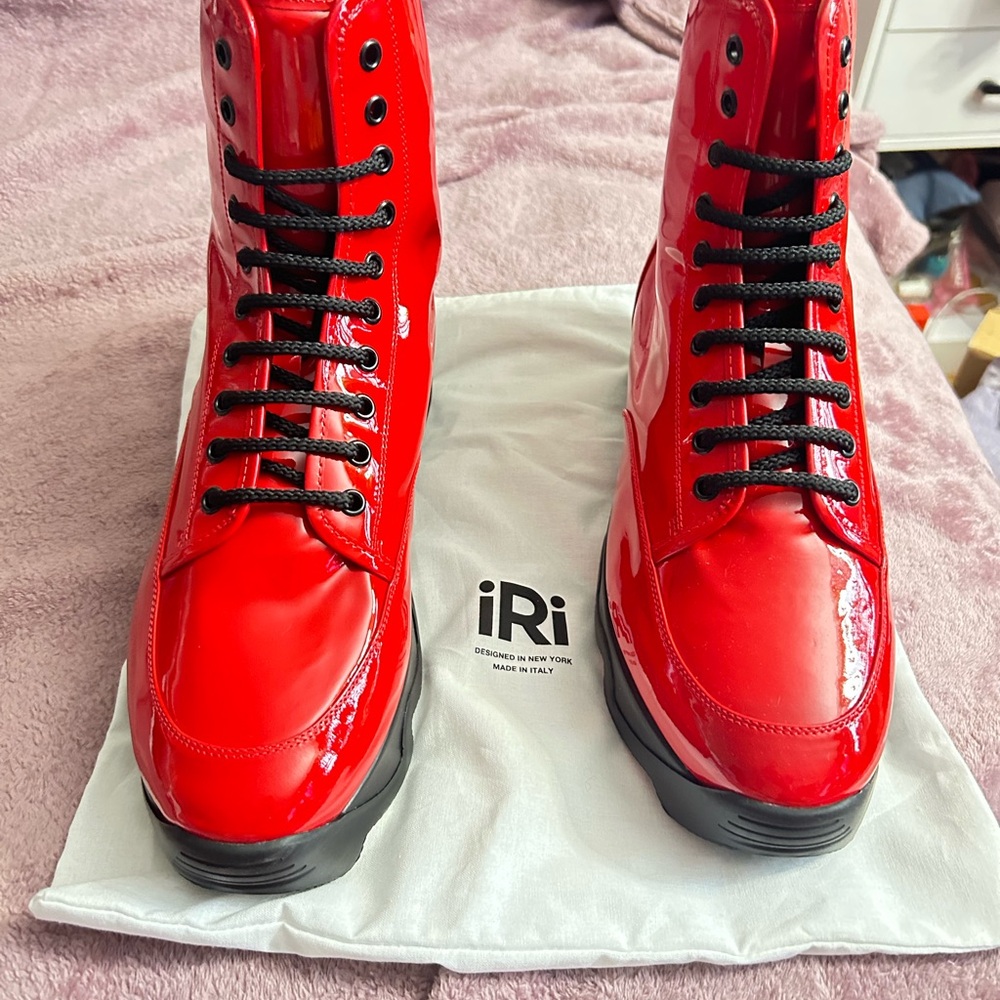 IRI NY Unisex Red Combat Boots